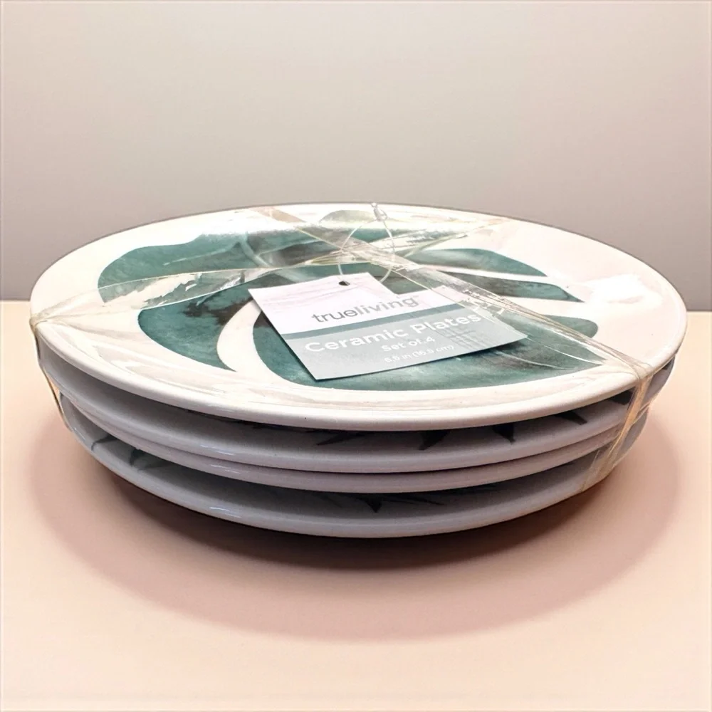 Trueliving Tropical Leaf Ceramic Plate Set 4pc Boho Palm Monstera NWT